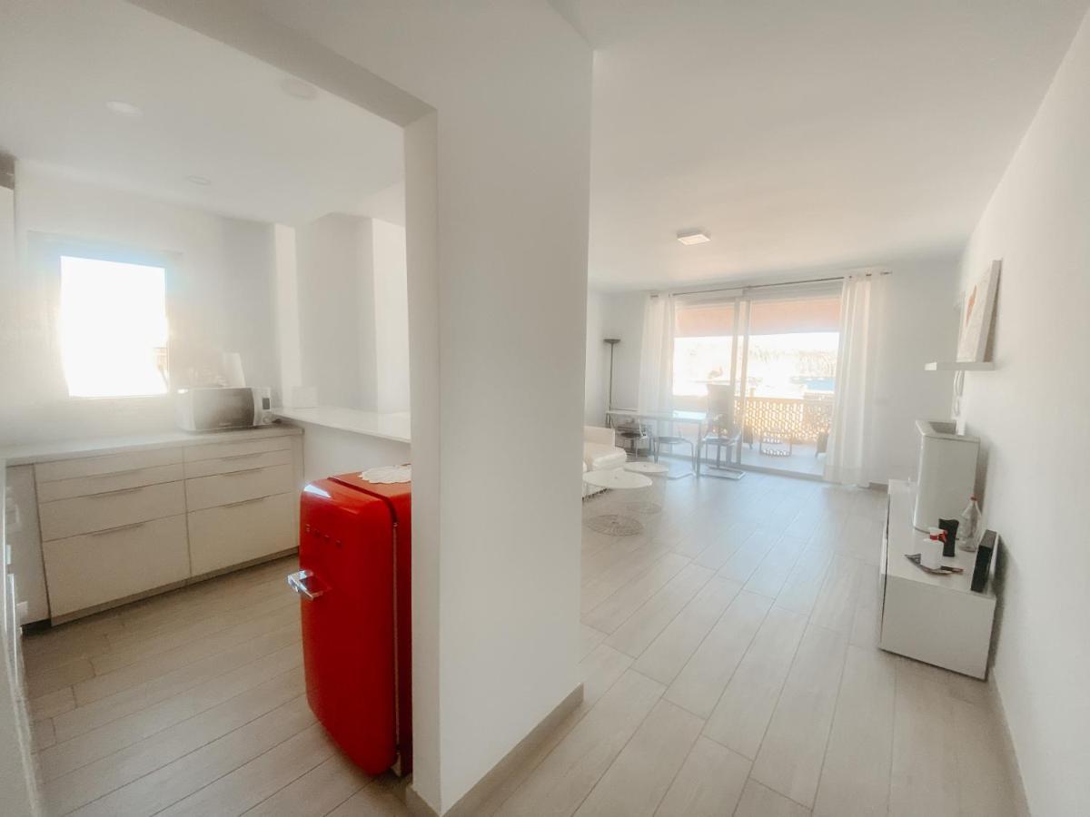 The White Heart House - Attic Sea View Leilighet Los Cristianos  Eksteriør bilde