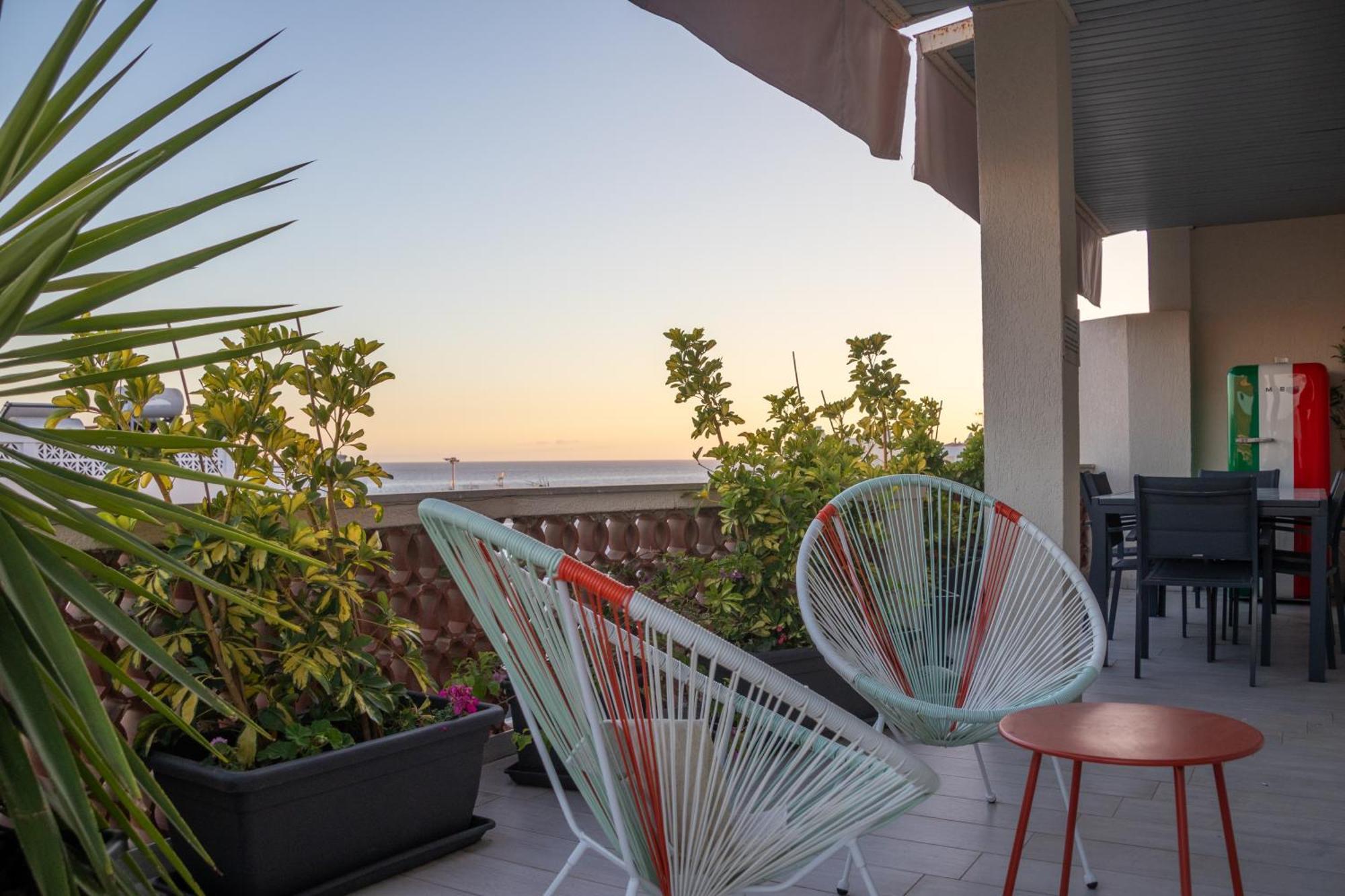 The White Heart House - Attic Sea View Leilighet Los Cristianos  Eksteriør bilde