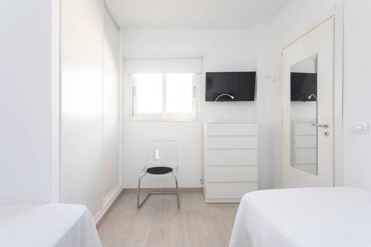 The White Heart House - Attic Sea View Leilighet Los Cristianos  Eksteriør bilde